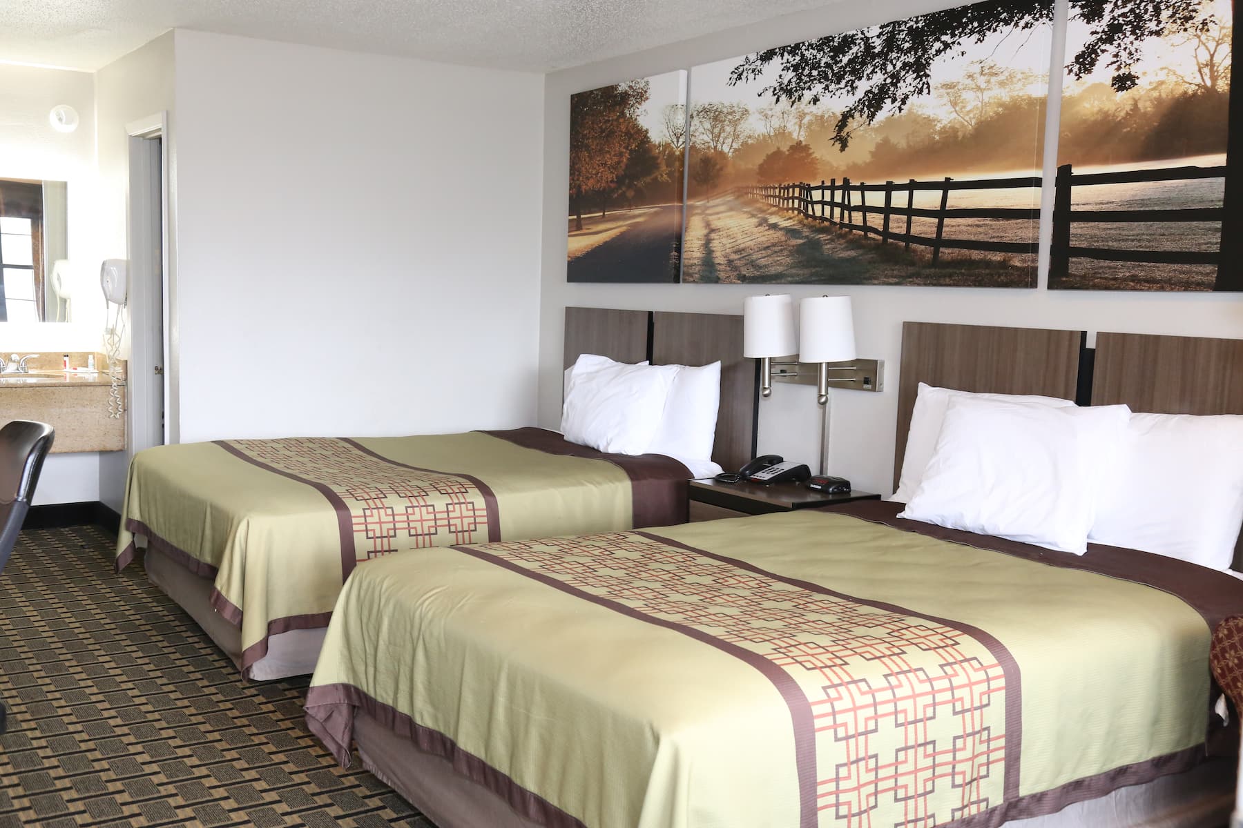 Doube Bed Guest Room